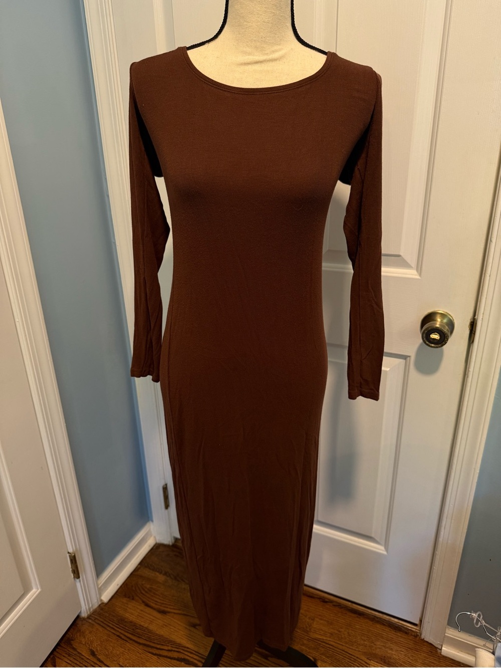 VICTORIA'S SECRET Ribbed Modal Long-Sleeve Slip Dress Size Medium - Brown Mousse